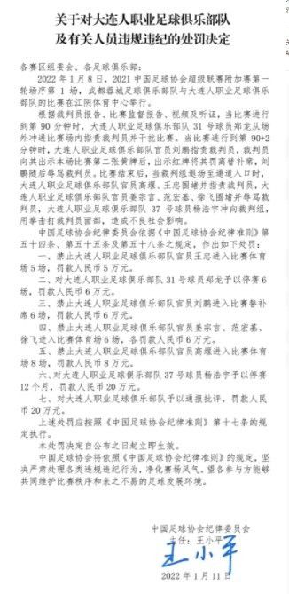 就你们俩这样的穷逼，还想住老娘的汤臣一品，我呸，等你放出去之后，去扒开你们家的祖坟。